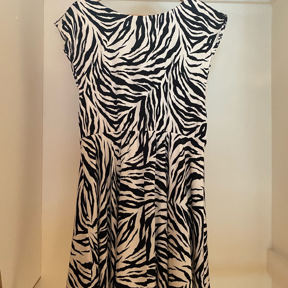 alice+olivia zebra print dress
